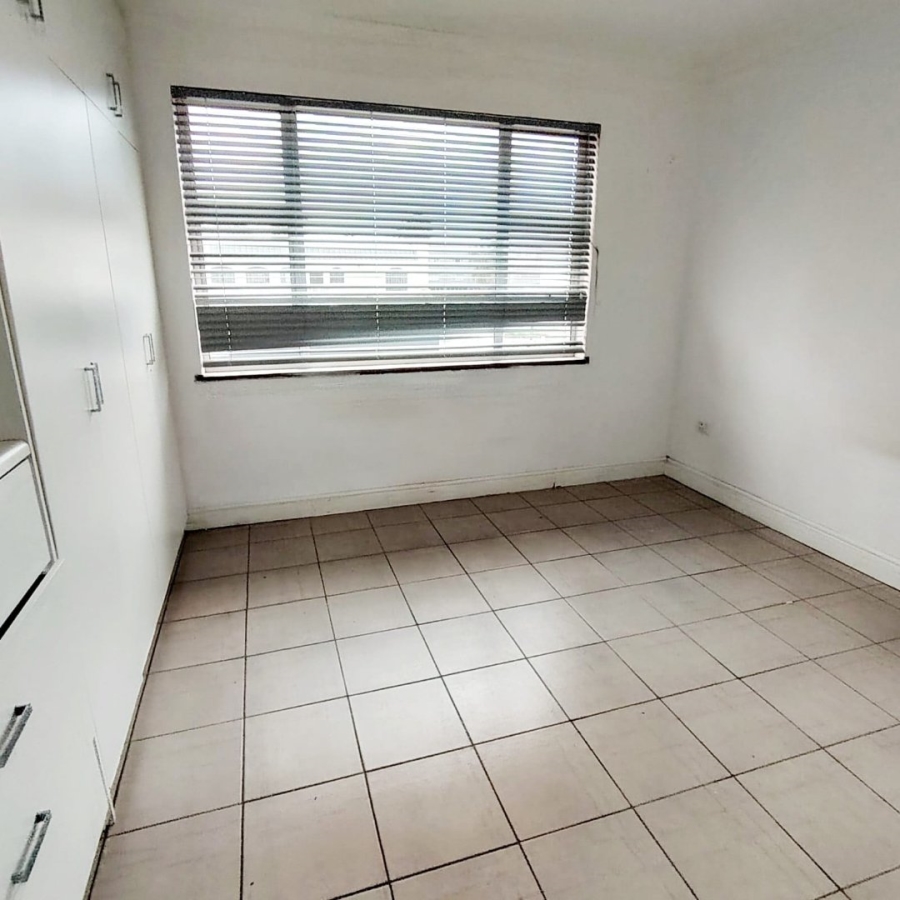 2 Bedroom Property for Sale in Quigney Eastern Cape